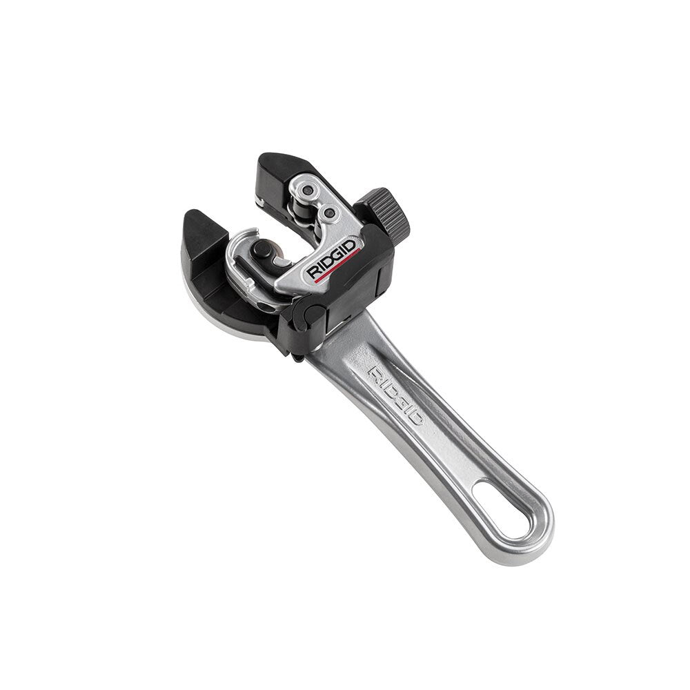 RIDGID 32573 2-in-1 Close Quarters Autofeed Cutter with Handle