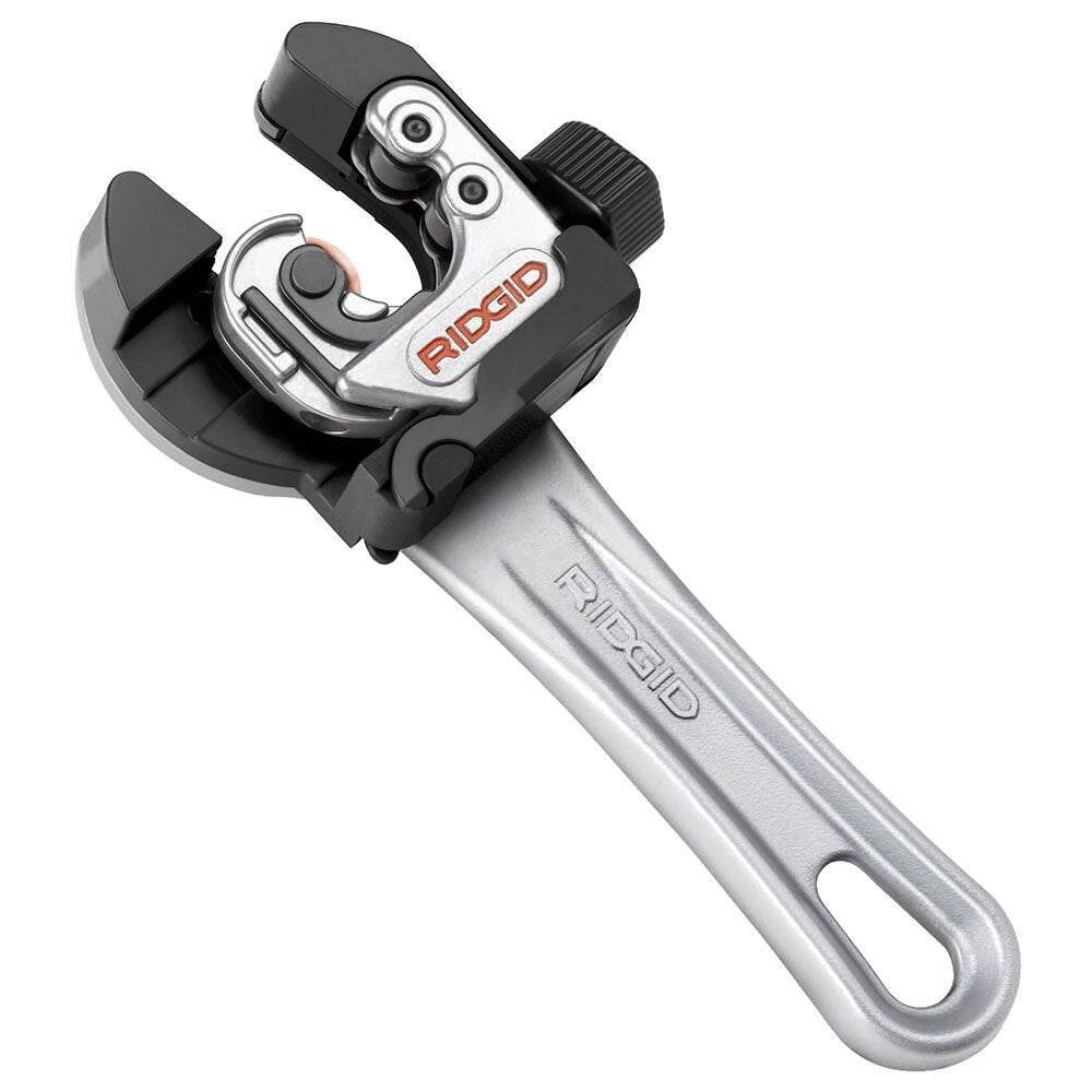 SSSです。 RIDGID 32573 2-in-1 Close Quarters Autofeed Cutter with Handle