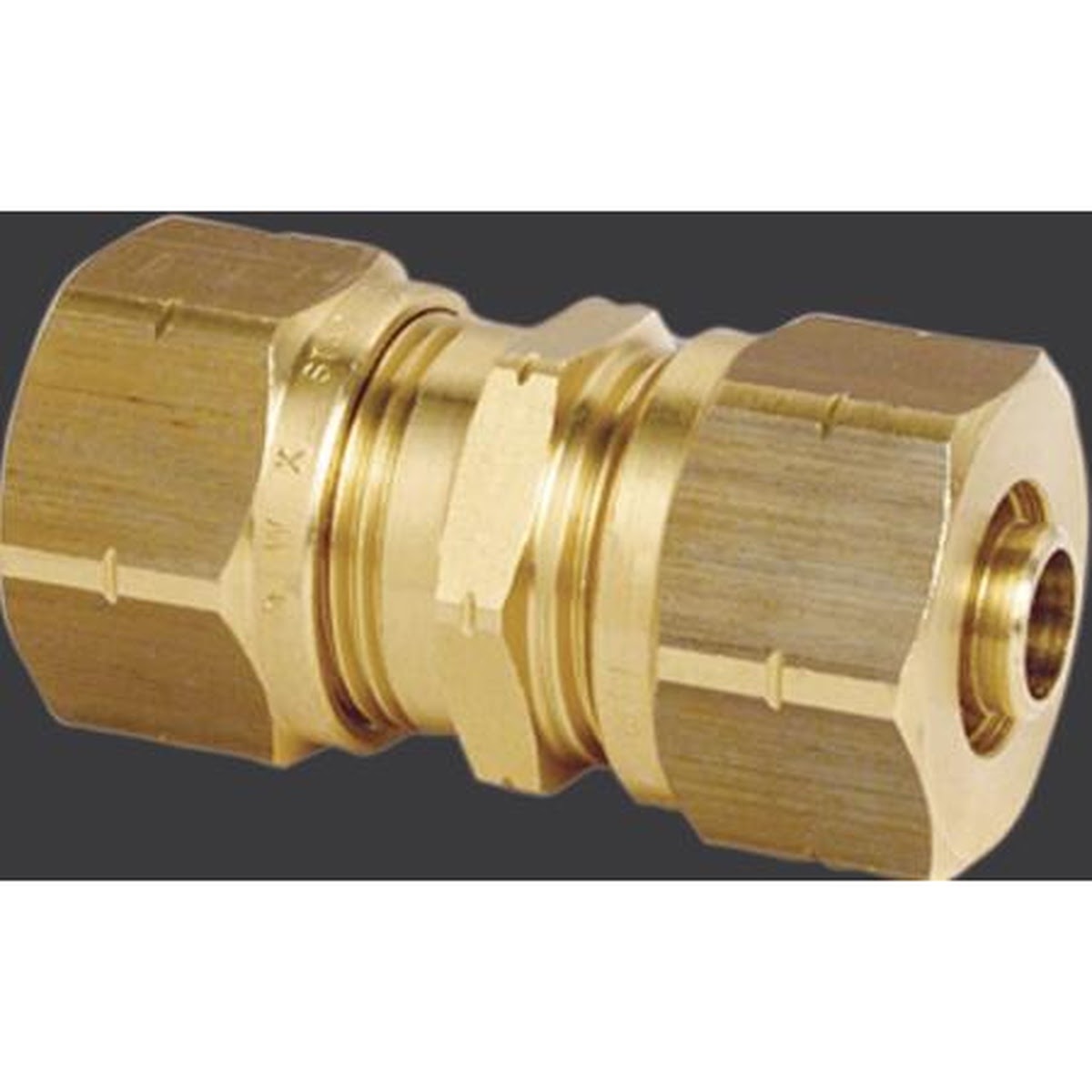 Viega 19016 (1030.1SV) 5/8 in. x 5/8 in. SVC Brass Compression Coupling for Barrier PEX (1 Pack)